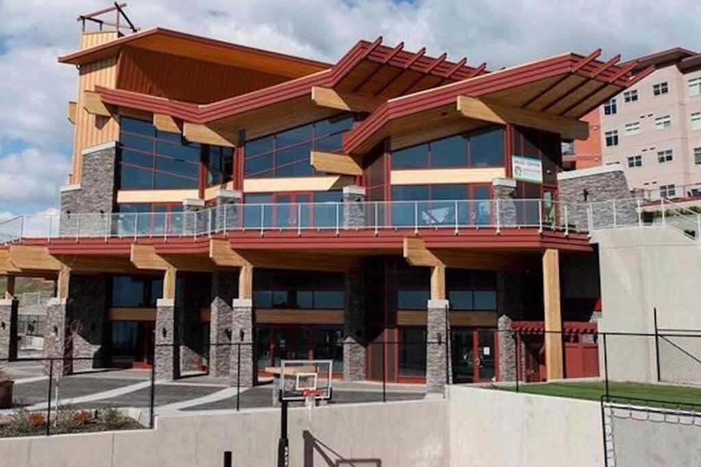 Stay In The Okanagan - Copper Sky, Вест-Келоуна Экстерьер фото